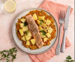 Wariant łosoś z ziemniakami cukinią i papryką paula