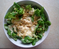 Wiosenna sałatka z roszponki w sosie curry