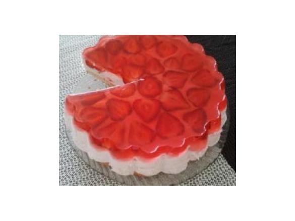 Sernik truskawkowy blyskawiczny