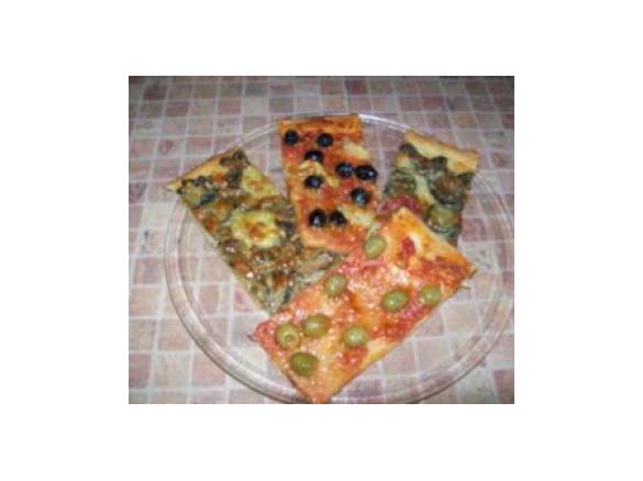 Pizza z dodatkiem maki ryzowej - chrupiaca i lzejsza