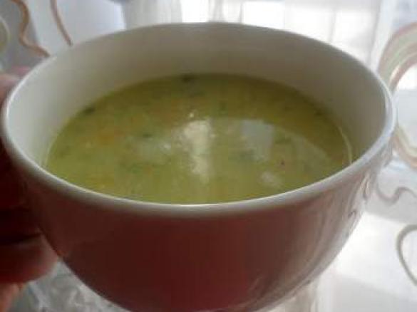 zupa z zielonego ogórka