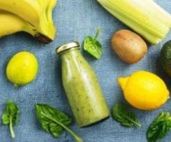 Green power z awokado i zieloną herbatą