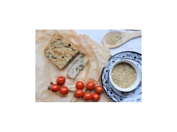 Zapiekanka gryczana z cukinią, szpinakiem i orzechami nerkowca