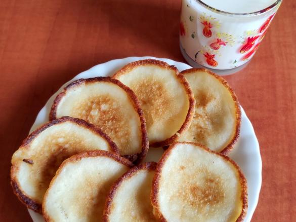 Racuchy na maślance, śmietanie i mleku