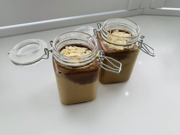 Jaglany deser Migdalowo-kakaowy inspirowany przez M&U