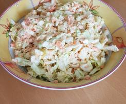 Surówka z białej kapusty