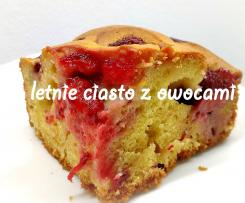 Ciasto jogurtowe z owocami