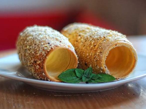 Orzechowo-migdałowe rury z wakacji :)