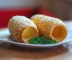 Orzechowo-migdałowe rury z wakacji :)