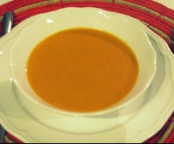 Pyszna kremowa zupa pomidorowa