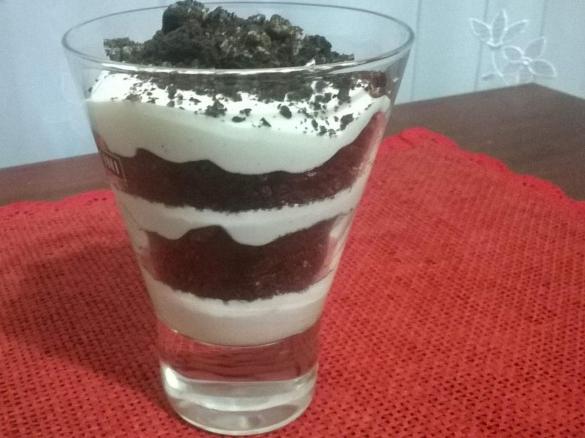 Deser: serek z oreo