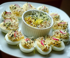 Jajka faszerowane pastą z kiełkami