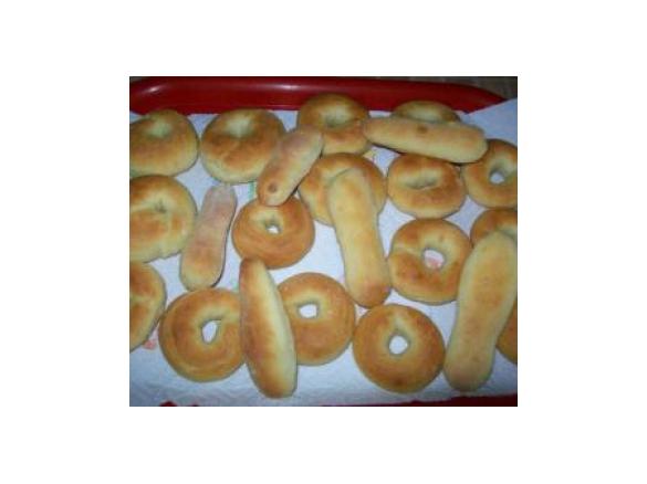 Obwarzanki ziemniaczano-serowe