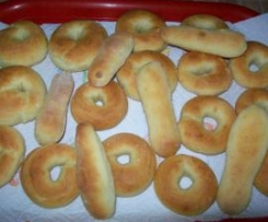 Obwarzanki ziemniaczano-serowe