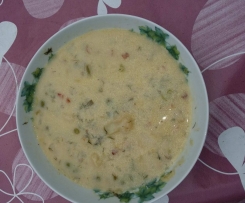 Zupa kalfiorowa z groszkiem