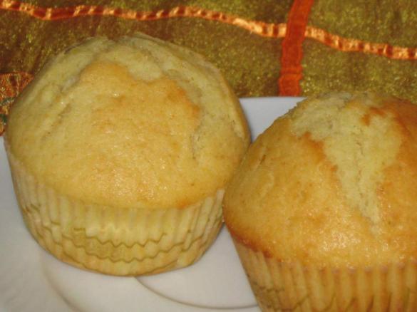 Muffiny jogurtowo-cytrynowe.