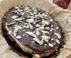 Pieczona owsianka czekoladowa z wiśniami