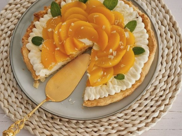 EKSPRESOWA TARTA Z BRZOSKWINIAMI