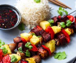 Szaszłyki z marynowanym tofu z ryżem