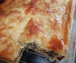 Burek / Börek / Spanakopita czyli ciasto filo ze szpinakiem i serem feta