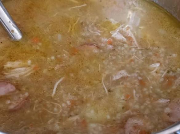 Krupnik z udkiem i kiełbasą IKA