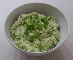 Pasta jajeczna z twarogiem