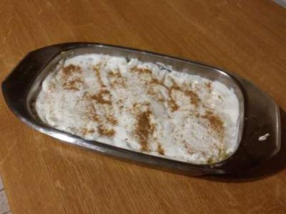 Zapiekanka z kaszy kukurydzianej z białym serem