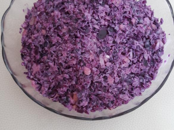 Surówka z czerwonej kapusty