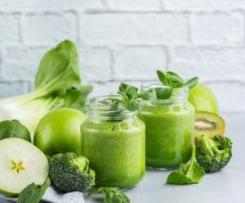 SMOOTHIE  Koktajl ananasowo-bazyliowy z imbirem