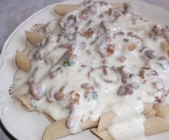 Tagliatelle z sosem kurkowym