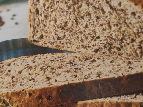 Chleb low carb z siemieniem lnianym