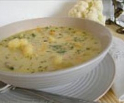 Zupa kalafiorowa z lanymi kluseczkami