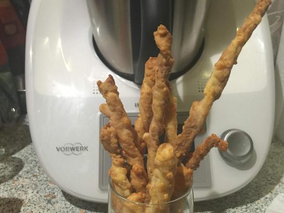 Paluszki serowo-szynkowe