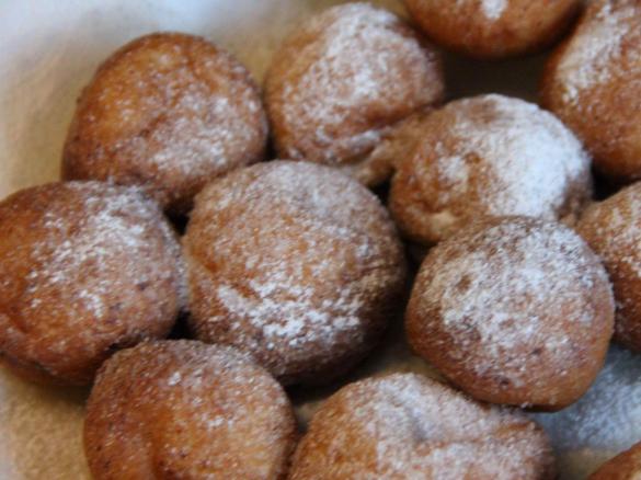 KULKI Z CIASTA OPONKOWEGO