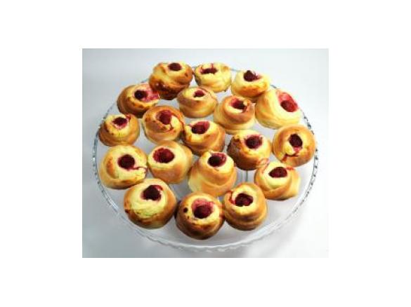 Miniserniczki z truskawkami