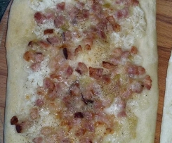 TARTE FLAMBEE