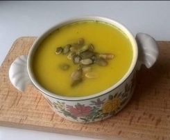 Zupa z dyni z pomarańczą