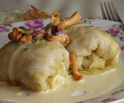 Gołąbki z sosem kurkowym