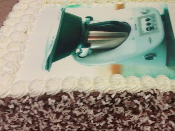 Tort na premierę TM5 w Lublinie