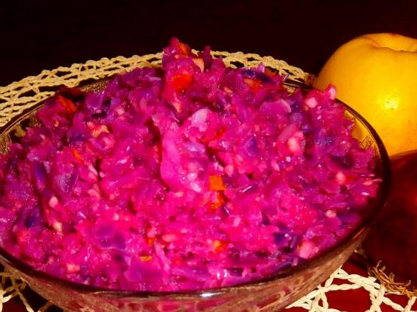 Surówka z czerwonej kapusty