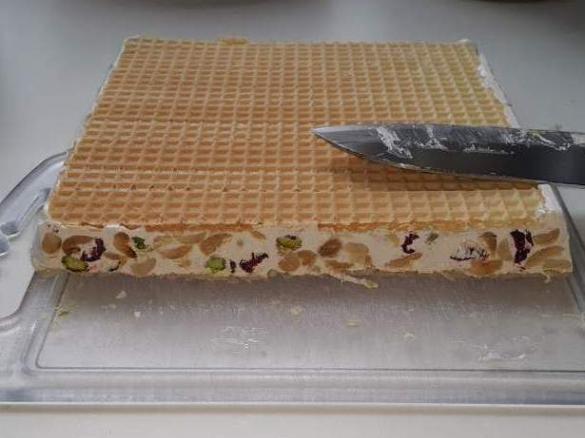 Nugat (torrone turron)
