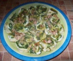 Drobiowe roladki w sosie piwnym