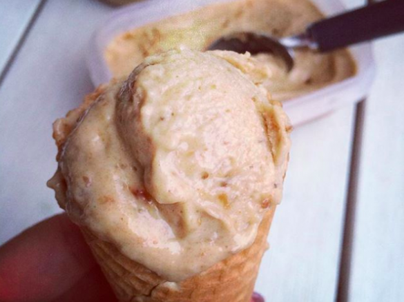 Lody bananowo-daktylowe (wegańskie FIT LODY słony karmel)