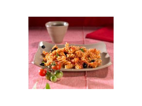 Makaron w sosie wiejskim