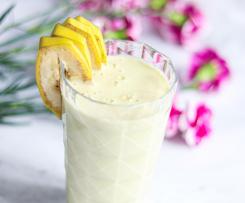 Kremowy koktajl ananasowy