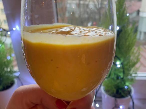MANGO LASSI INDYJSKIE Z KARDAMONEM BEZ CUKRU