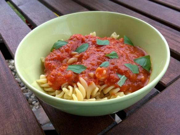Sos pomidorowy do makaronu