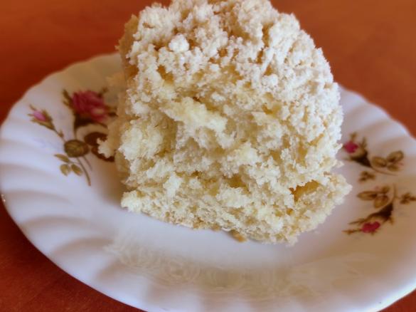 Maślane bułeczki drożdżowe z kruszonką