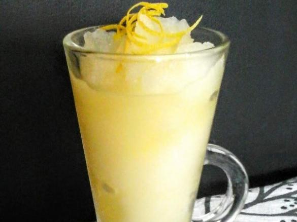 Granita cytrynowo-jabłkowa