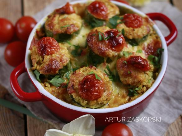 ZAPIEKANA CUKINIA W KASZY JAGLANEJ